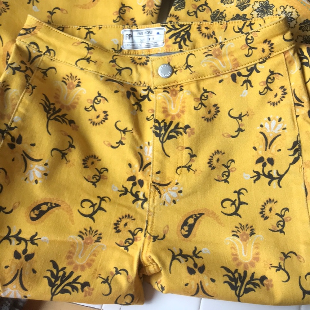Free People Just Float in Flare Jeans Yellow 26 25 - Picture 9 of 16